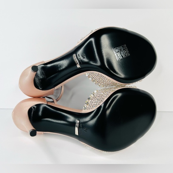 Gucci Crystal Embellished Skin Rose Satin Heel Ankle Strap Bridal Sandals EU 40 - Picture 7 of 10
